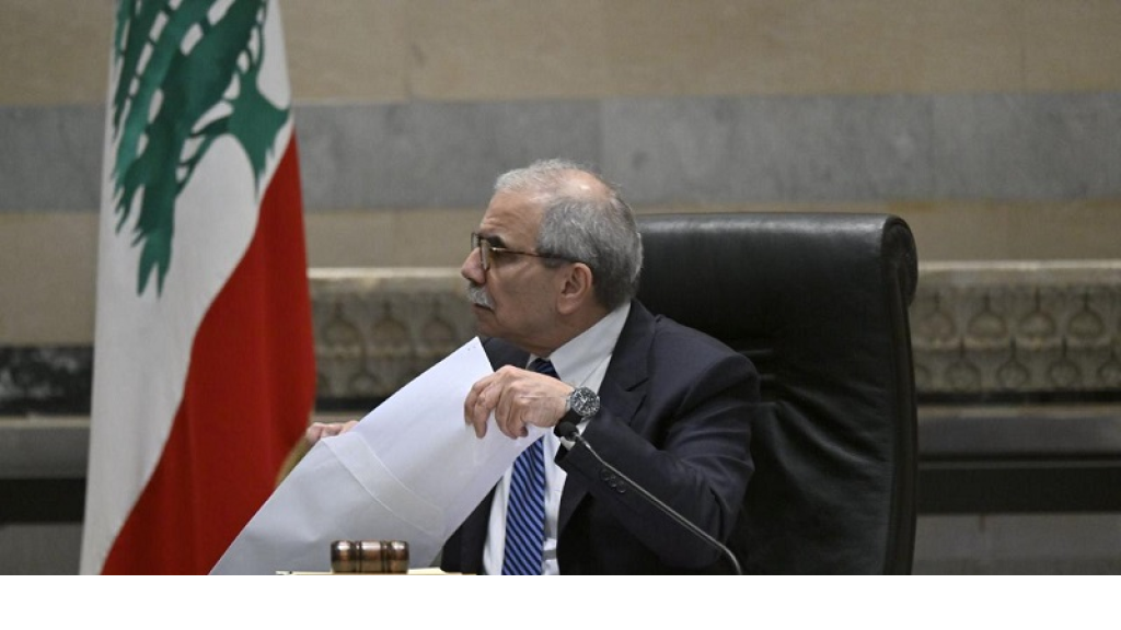 سلام أكد لباراك تمسك لبنان بخيار الأمن والاستقرار ورفض الانجرار إلى الحرب الدائرة في الإقليم