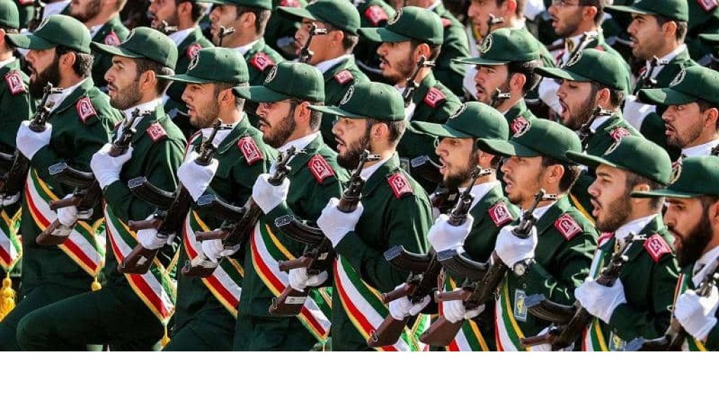 “الحرس الثوري”: صواريخ بعيدة المدى تضرب منشآت حساسة في العمق المُحتل