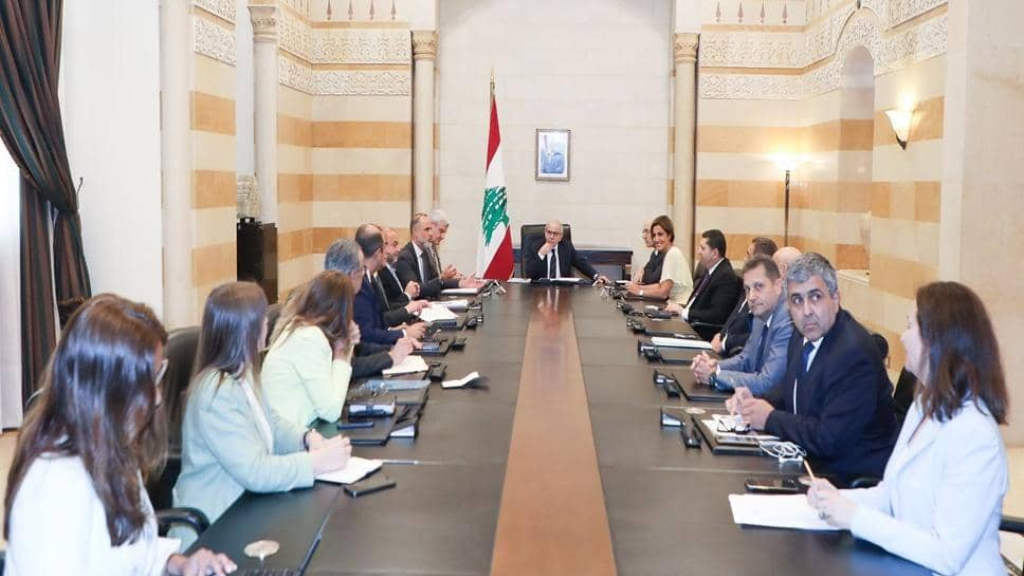 روائح كريهة بمحيط المطار والمناطق المجاورة… وسلام يتحرّك