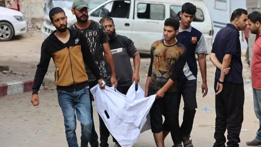 مجازر الطحين في غزة.. لماذا تقتل إسرائيل المدنيين في طوابير المساعدات؟