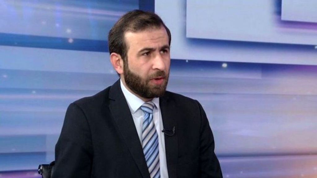 الإعلامي نصرالله : العدو الاسرائيلي يستهدف الناس في عمق القرى والمدن، ولا يبالي بأحد.