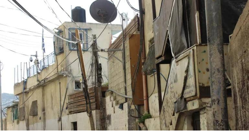 مئات الفلسطينيين يواجهون خطر التهجير القسري الوشيك من القدس