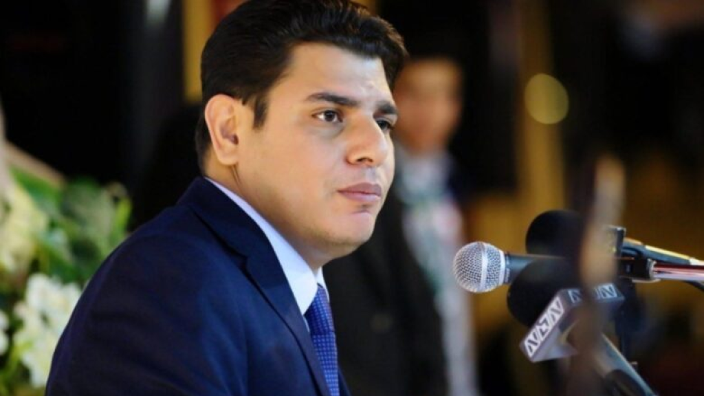 “بين حفظ الودّ والانتهازية: سالم زهران نموذجاً لتحولات لا تُحترم”