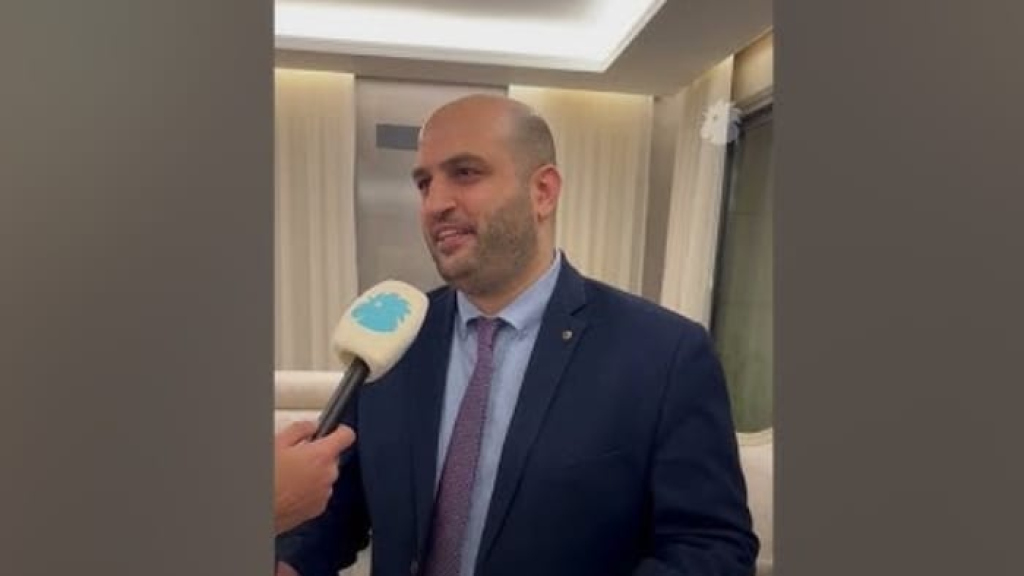 وزير الصحة يقوم بجولة تفقدية لمبنى المستشفى الحكومي الجديد