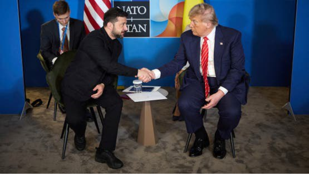 ترامب: أميركا بصدد بيع أسلحة لحلفائها بالناتو لتسليمها لأوكرانيا