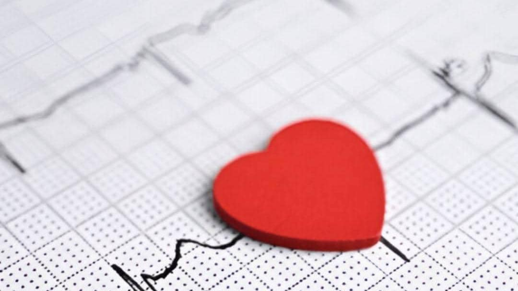متى يكون خفقان القلب خطرًا على صحتك؟