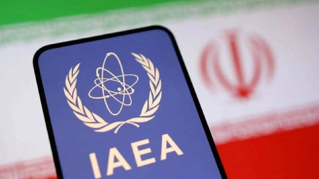 “شرائح خفية في الأحذية”.. طهران تتهم مفتشي وكالة الطاقة الذرية بالتجسس