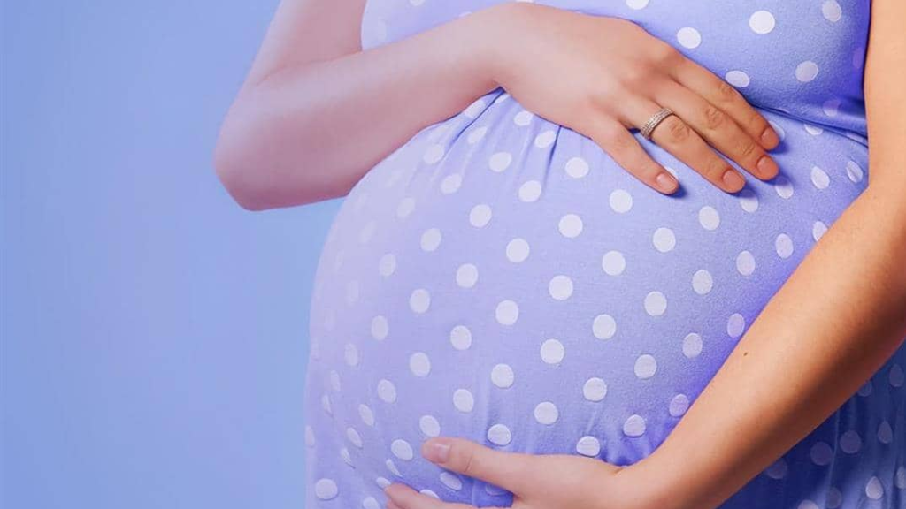 بعد 19 سنة إحباط.. كيف ساعد الذكاء الاصطناعي العلماء في علاج العقم
