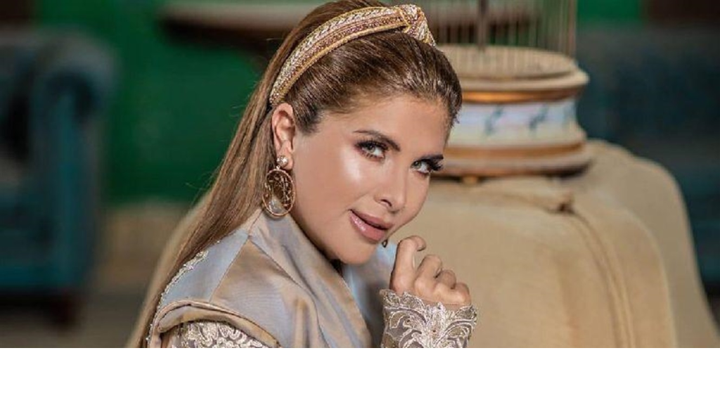 بالفيديو فنانة لبنانيّة تُوجّه نداءً عاجلاً إلى رئيسيّ الجمهوريّة والحكومة... ما القصة؟