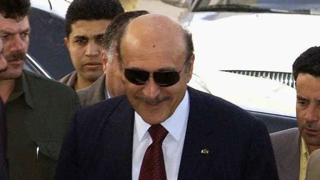 قصة 