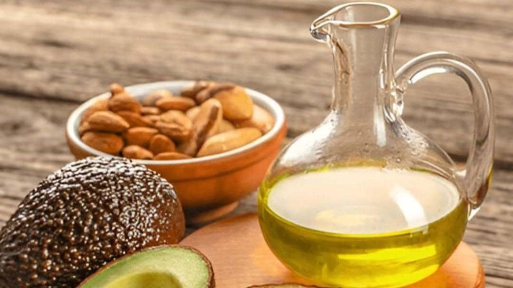 ليست كل الدهون سيئة .. إليك الدهون التي تدعم قلبك وصحتك!