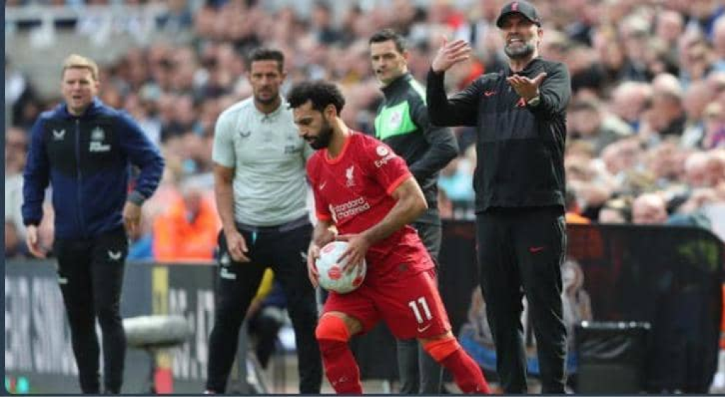 صلاح يتجاهل كلوب.. ويتحدى: أنا الأفضل في التاريخ