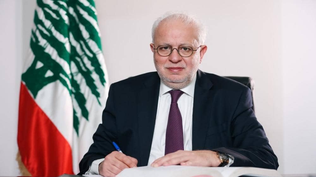 لهذا السبب عاد وزير العدل إلى لبنان