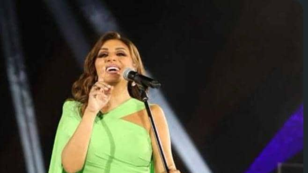 أول ظهور للنجمة أنغام بعد شائعات إصابتها بمرض السرطان