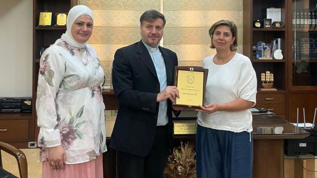 زيارة شكر وتعاون تربوي: مدرسة الفرير ـ المريجة تكرّم الأب يوسف نصر.
