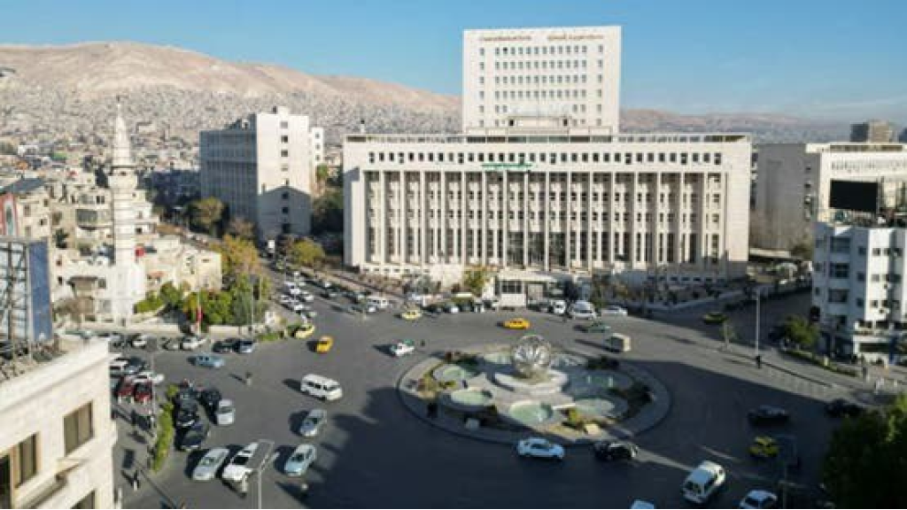 حاكم مصرف سوريا لـ