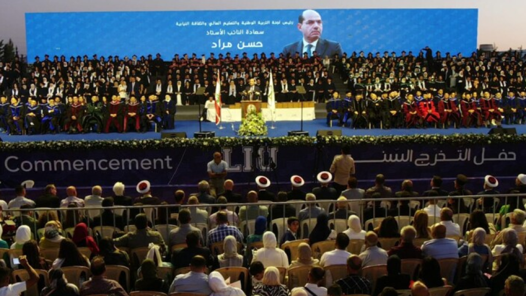 مراد أكد أن رئاسة الحكومة ليست مكسر عصا: موقع وطني غير مسموح لأي أحد التطاول عليه