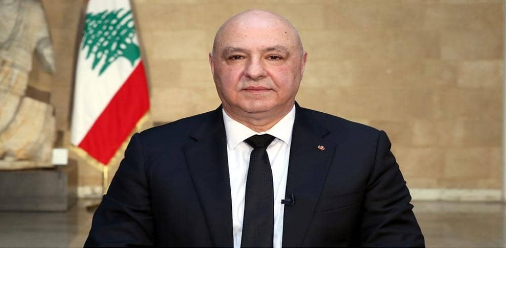 عون يوقّع منحة للعسكريين