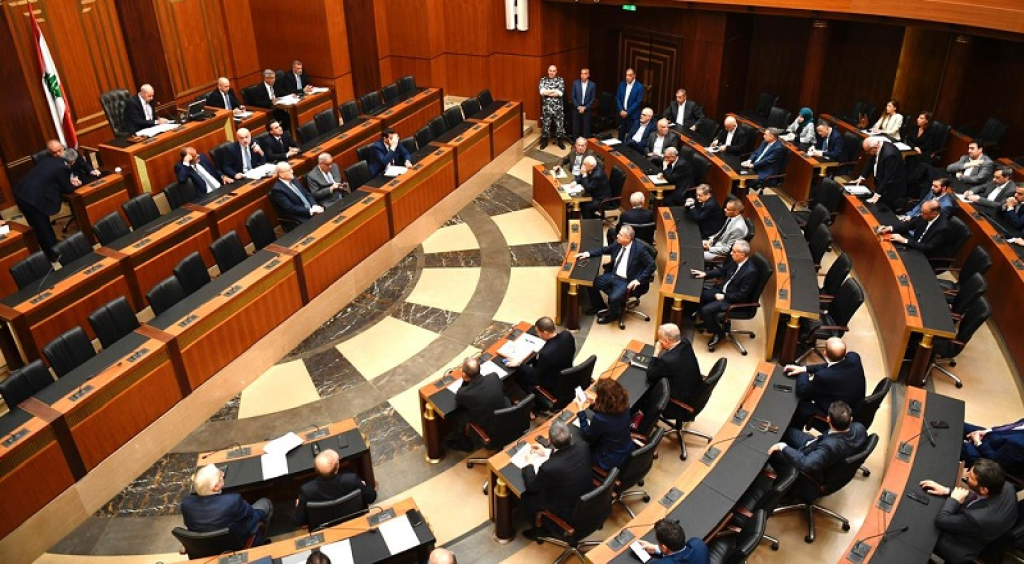 دقيقة صمت في مجلس النواب تحية لروح زياد الرحباني