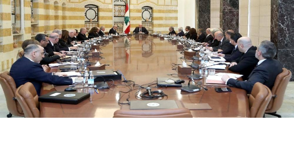 ما حقيقة التلاسن بين الزين وسلام في الجلسة؟