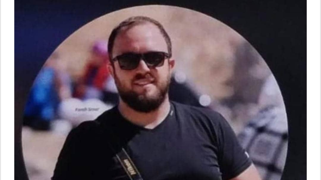 إعلامي ورئيس تحرير… إليكم هوية شهيد عدلون!