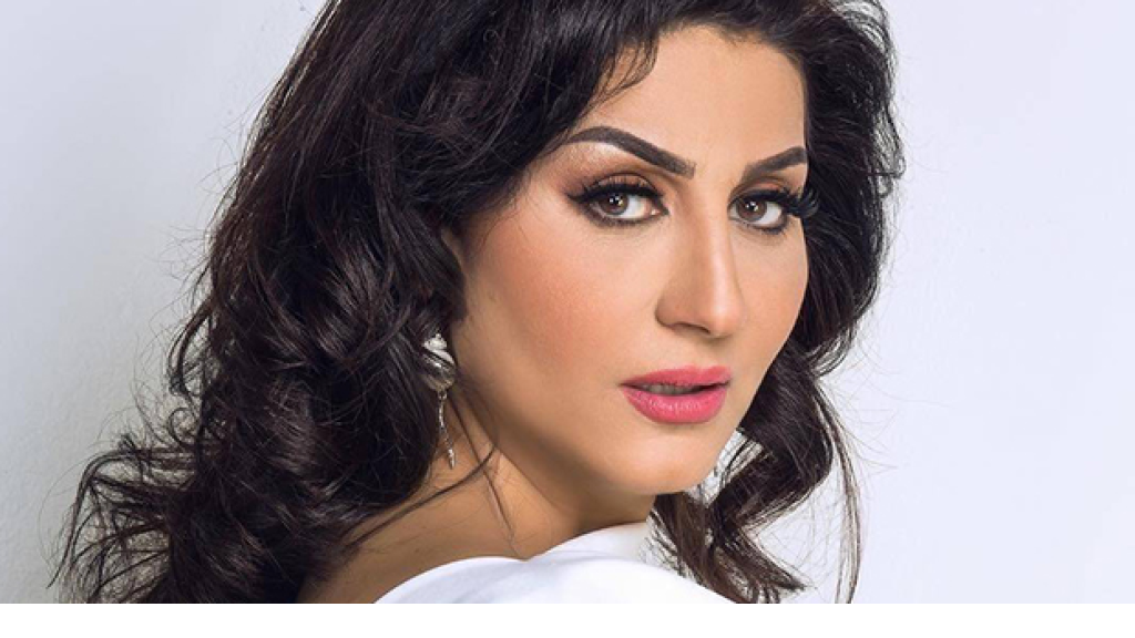 ما حقيقة القبض على الفنانة وفاء عامر بسبب تجارة الأعضاء؟ 