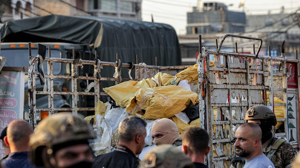 عباس وسلام: نحاس حديد للبيع!