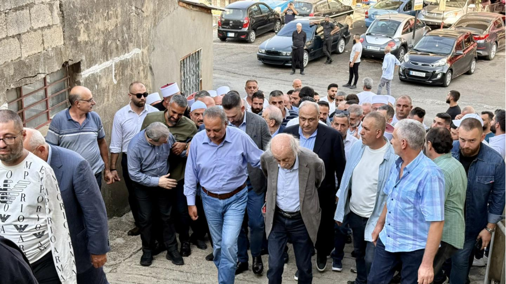 هل بدأ الدروز التمرّد على الزعامة الجنبلاطية؟