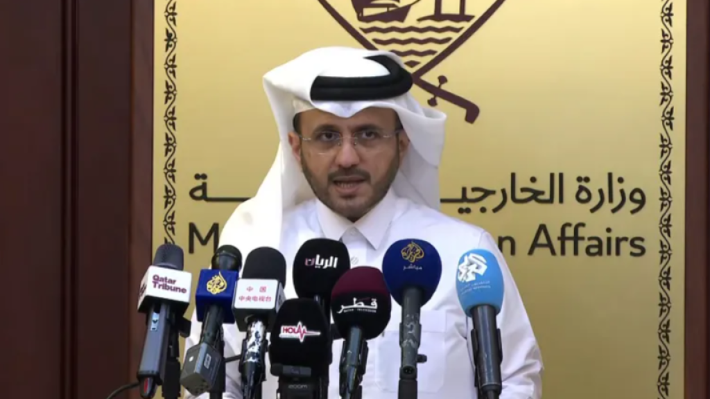 قال المتحدث باسم وزارة الخارجية القطرية الثلاثاء، إن ما وافقت عليه حماس يتطابق مع ما وافقت عليه إسرائيل، معتبرا أن الكرة الآن في ملعب إسرائيل التي يبدو أنها لا تريد التوصل لاتفاق.