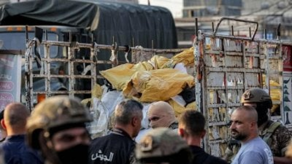بالوثيقة: هكذا خدع “أبو مازن” ونجله الحكومة اللبنانية  ! 