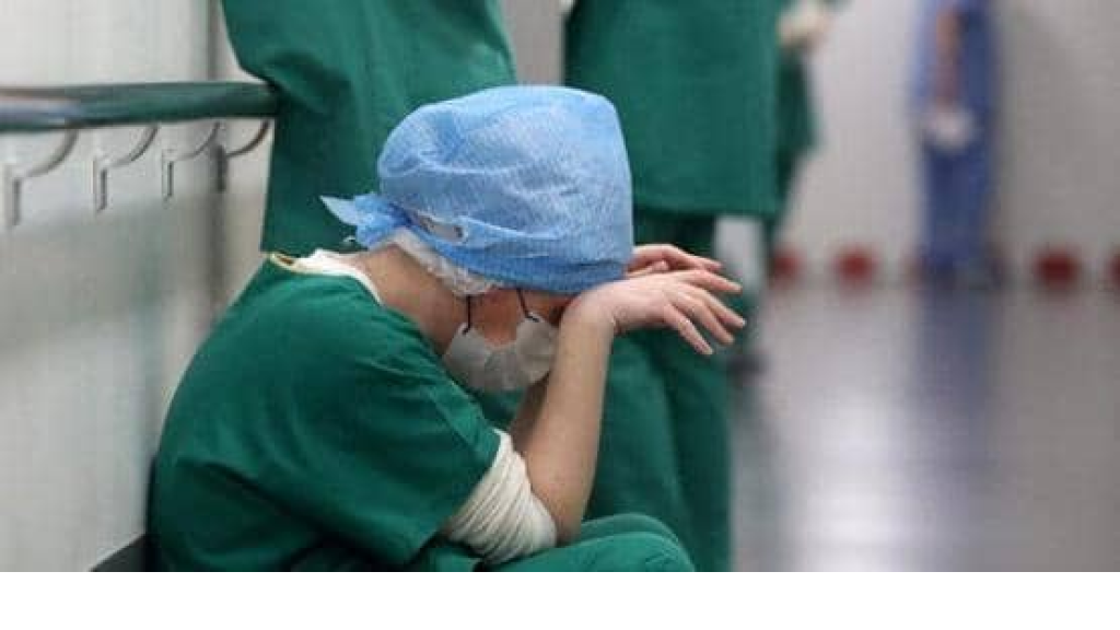 حكومة فرنسا تطلب من المستشفيات الاستعداد للحرب