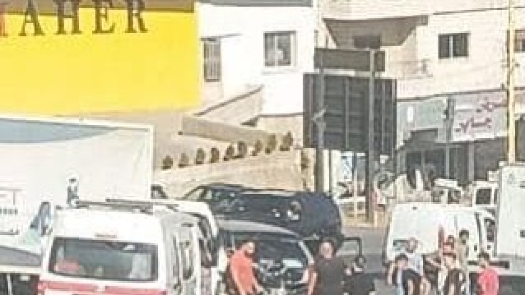 في المريجات.. حادث سير يعيق حركة المرور.. 