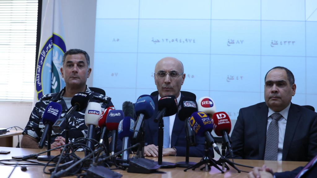 وزير الداخلية يتفقد مكتب مكافحة المخدرات المركزي ويعلن ضبط أكبر كمية كوكايين في تاريخ لبنان