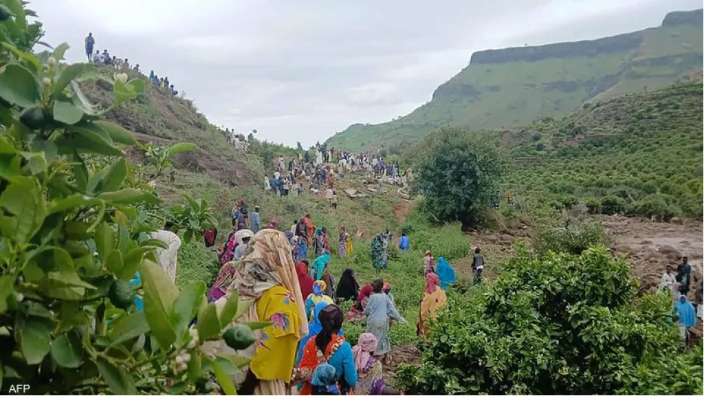 ناجٍٍ وحيد من انزلاق أرضي.. دمّر قرية سودانية بأكملها