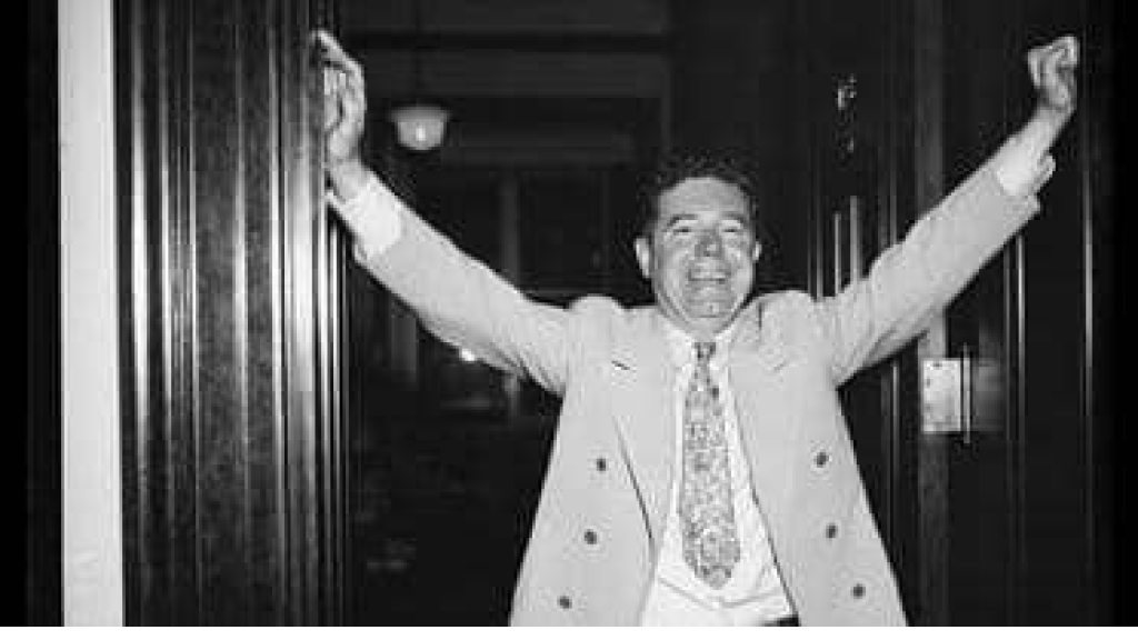بعد اغتيال أبرز منافسيه.. فاز فرانكلين روزفلت بانتخابات 1936