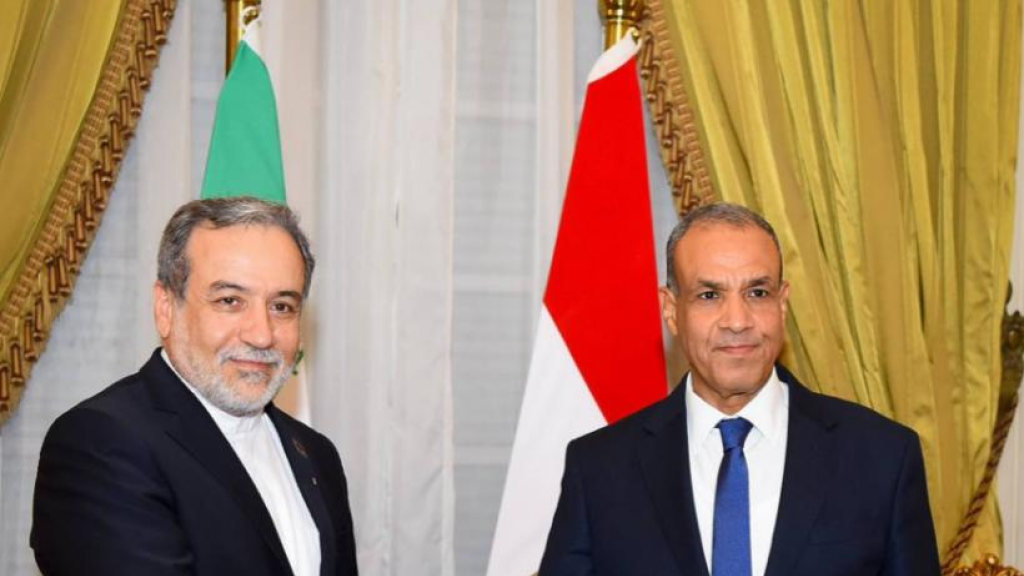 عراقجي سيلتقي غروسي في مصر: مستعدون لمحادثات عادلة