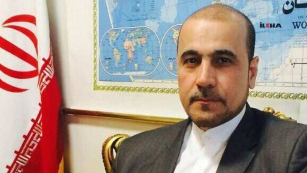 ترحيل دبلوماسي إيراني سابق من مصر دخلها بجواز عراقي
