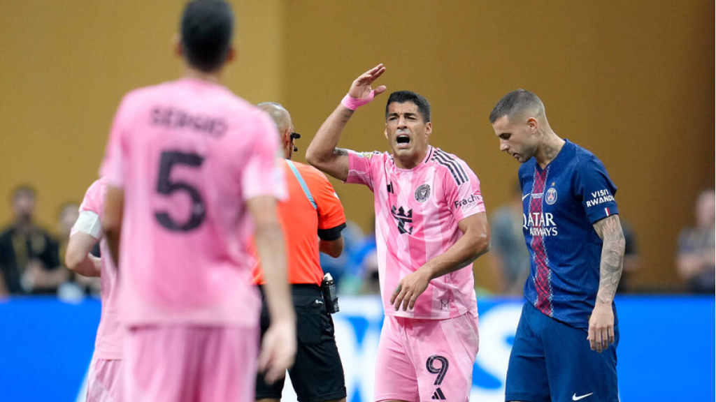 تداعيات فضيحة نهائي كأس الدوري الأمريكي تتواصل.. إيقاف لويس سواريز ومدرب سياتل