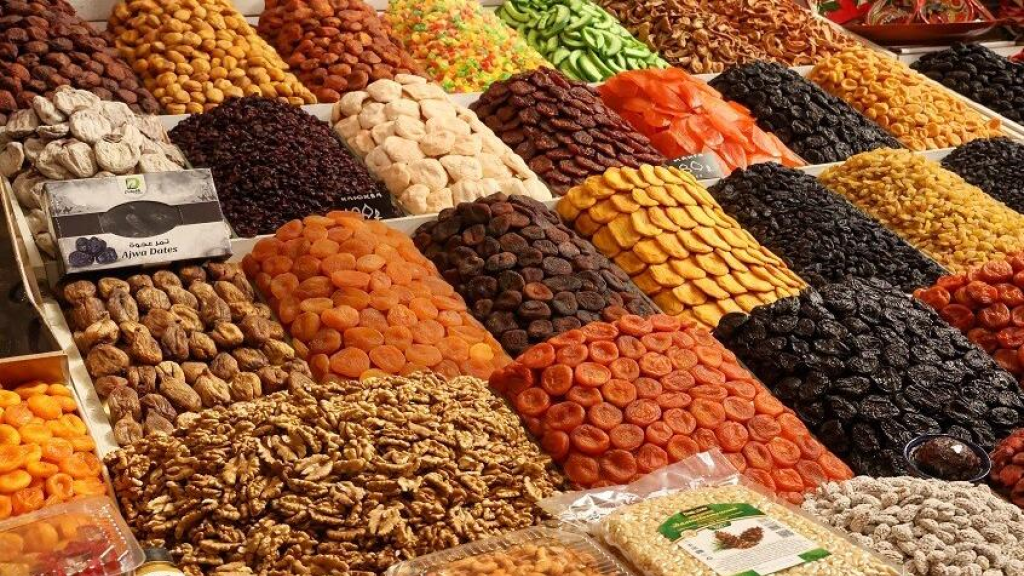 ما علاقة الفواكه المجففة والعسل بمرضى السكري؟