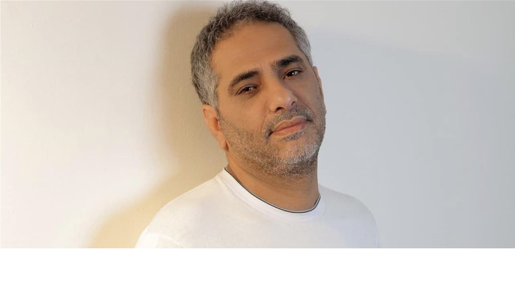 فضل شاكر أمام خيارين: التواري أو تسليم نفسه للقضاء !