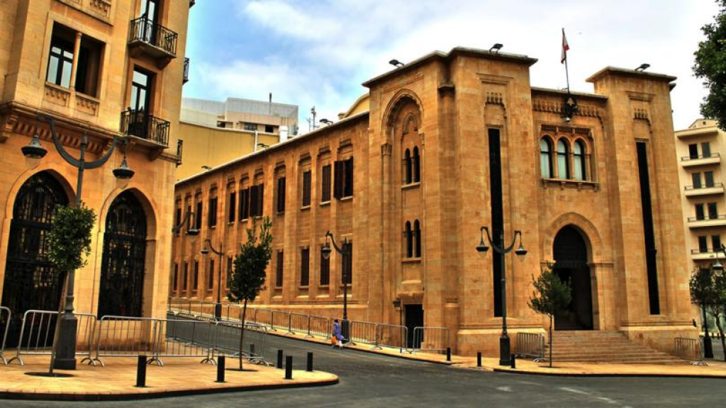 هل هناك معركة على الانتخابات النيابية؟