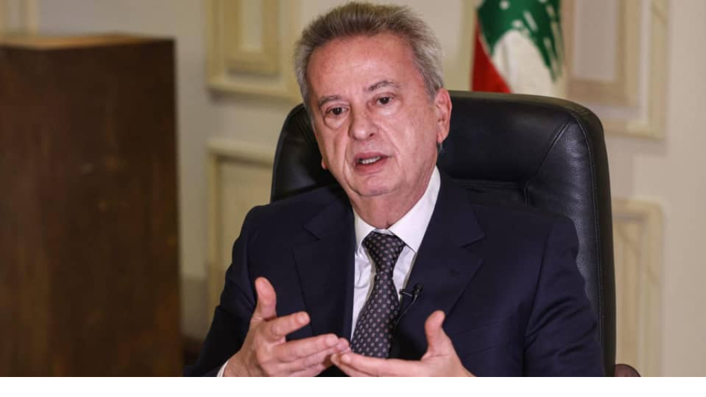 رياض سلامة عالق في السجن