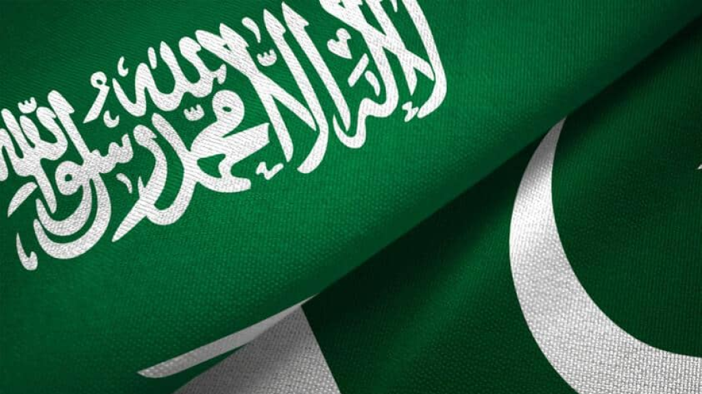 تعليقات إسرائيلية وغربية على أثر اتفاق الدفاع السعودي-الباكستاني