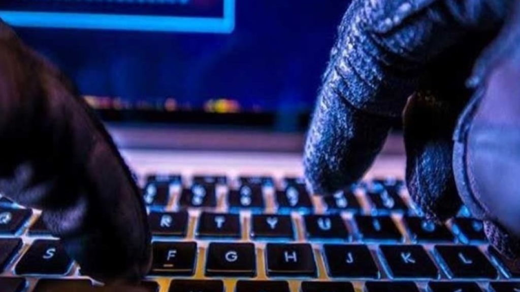 هجوم إلكتروني على مطارات أوروبية