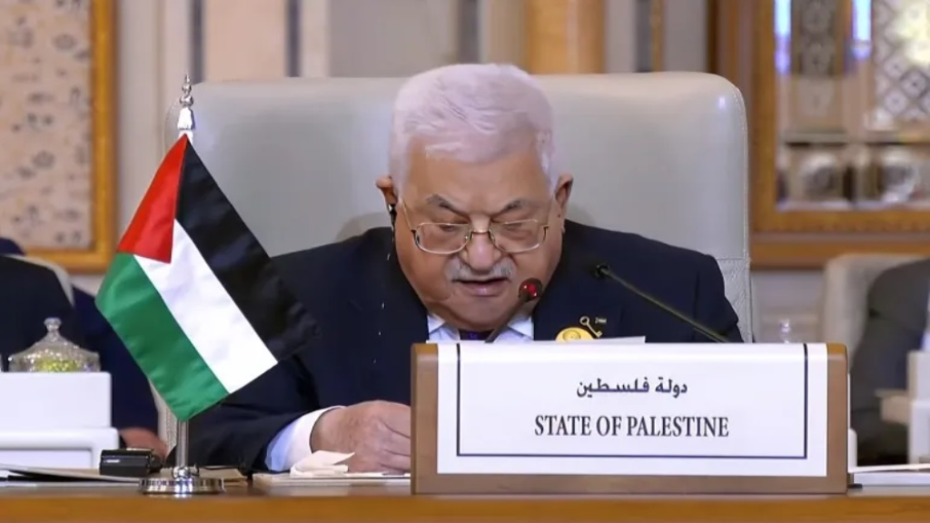 عباس: الاعتراف بدولة فلسطين خطوة على طريق تحقيق السلام