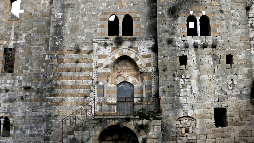 بلدة صليما - القصر المهجور و صنم الإله