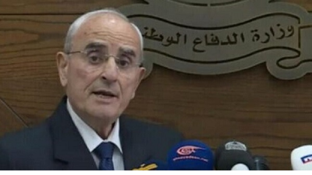 وزير الدفاع: كرامة الجيش تأسف لإلقاء تبعات الشارع على «حماة الشرعية»