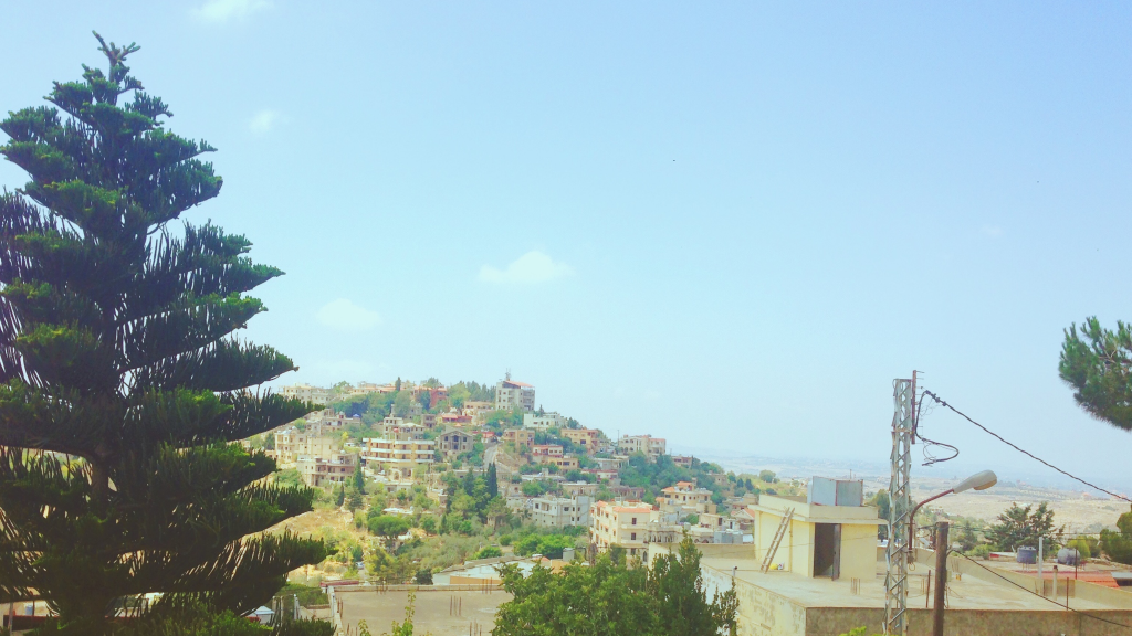 جهاز تجسس بين مركبا وحولا (صورة)