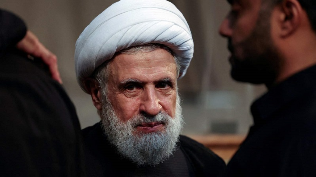 الأمين العام لحزب الله الشيخ نعيم قاسم في الذكرى السنوية الأولى لاستشهاد أميني عام حزب الله السيد حسن نصر الله والسيد هاشم صفي الدين: