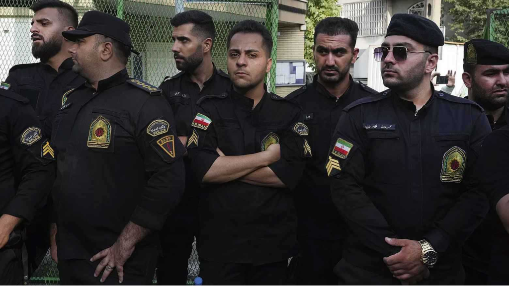 خبير بيانات... إيران تُعدم أحد أهم جواسيس الموساد